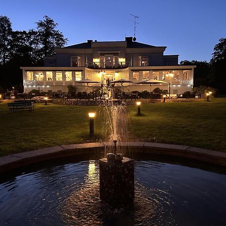 Aspenaes Herrgard Lerum Exterior photo